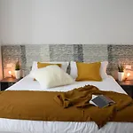 Garibaldi23 Rooms